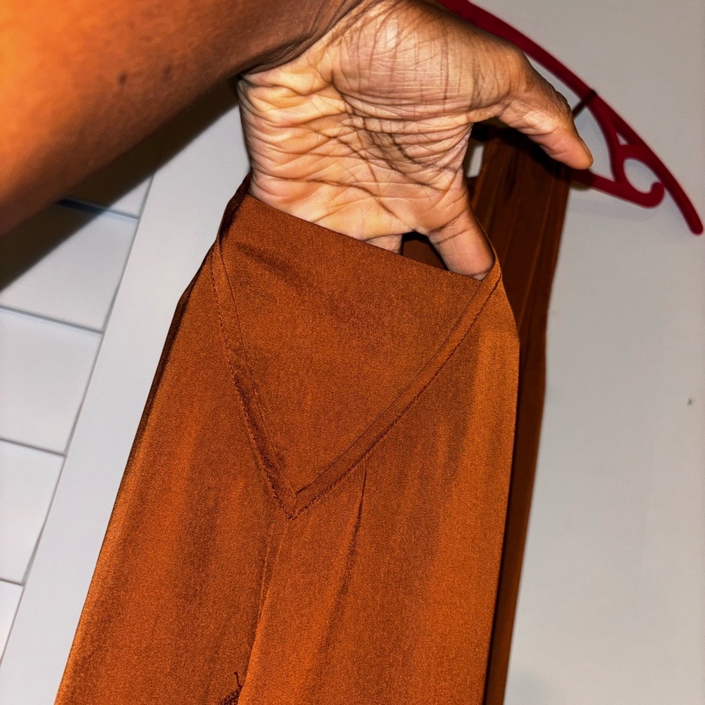 Elegant Brown Dress - Picture 7 of 8